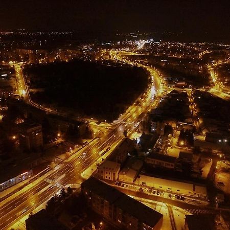 Amira Apartman Komarno Bagian luar foto